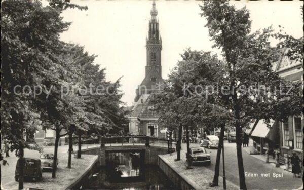 Edam met Spui Kanal Brücke Kirche