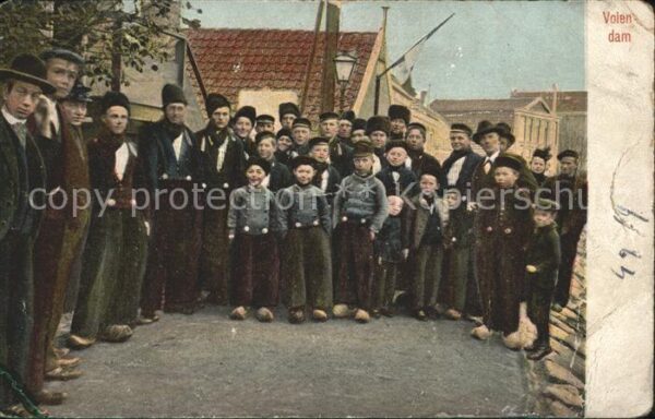 Volendam Bewohner Gruppenbild