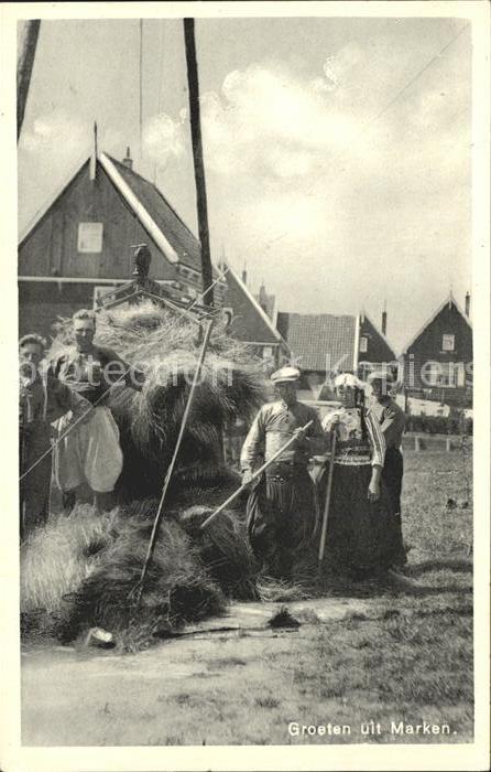 Marken Heuernte Feldarbeit