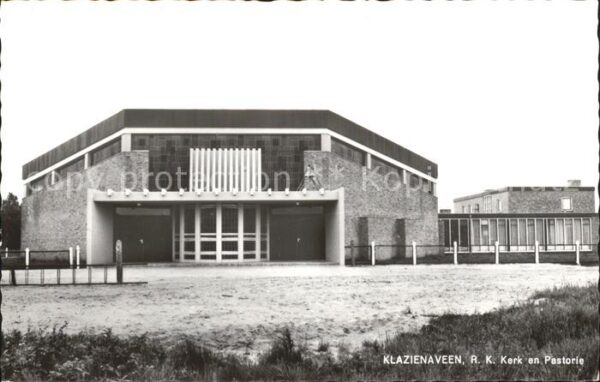 Klazienaveen RK Kerk en Pastorie Kirche
