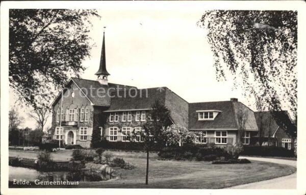 Eelde Gemeentehuis