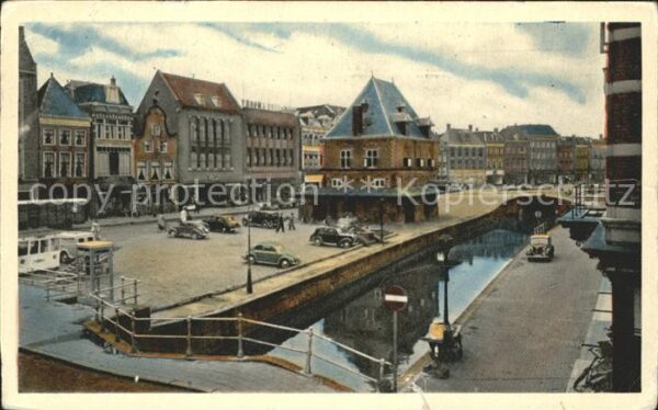 Leeuwarden De Waag Kanal
