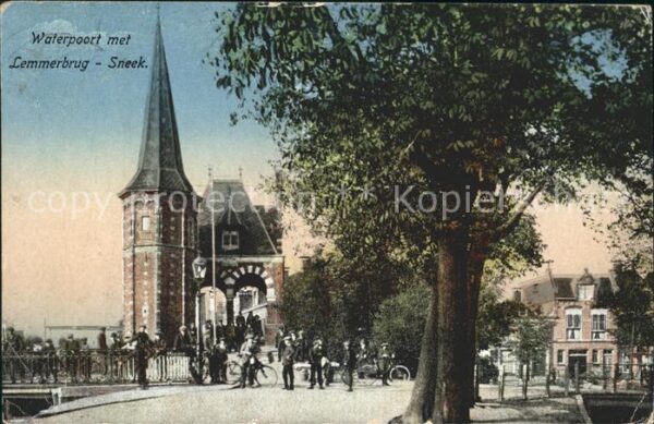 Sneek Waterpoort met Lemmerbrug