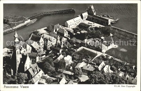 Veere Fliegeraufnahme Historisches Rathaus Ha