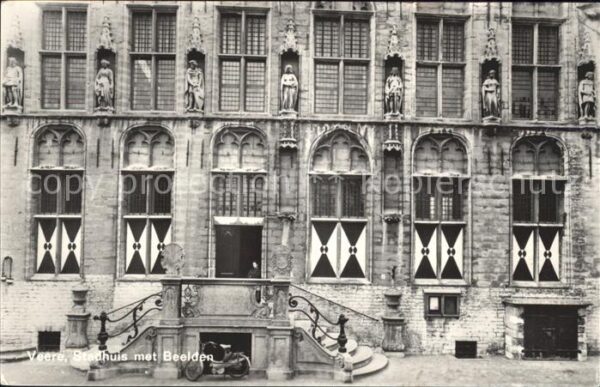 Veere Stadhuis met Beelden Historisches Ratha