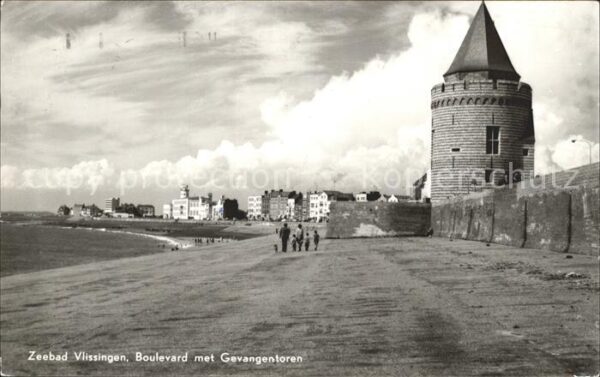 Vlissingen Boulevard met Gevangentoren Zeebad