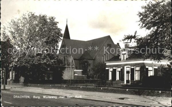 Drachten Burg Wuiteweg met Kerk Kirche