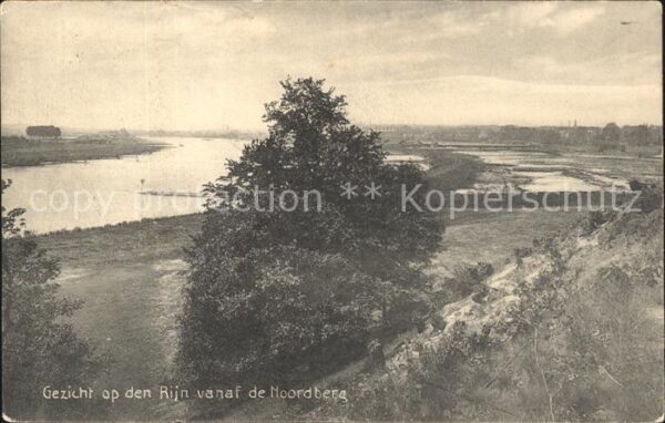Renkum Gezicht op den Rijn vanaf de Noordberg