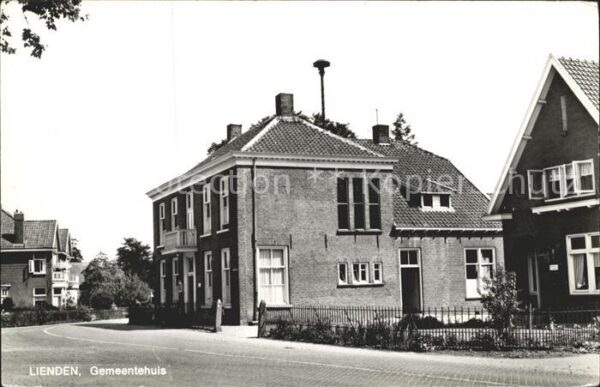 Lienden Gemeentehuis