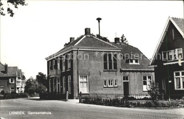 Lienden Gemeentehuis