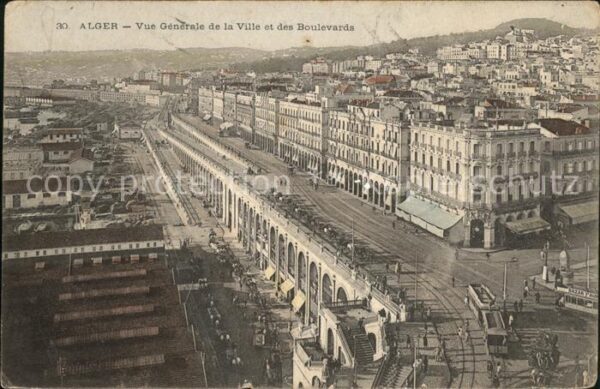 Alger Algerien Vue generale de la ville et les Bouleva