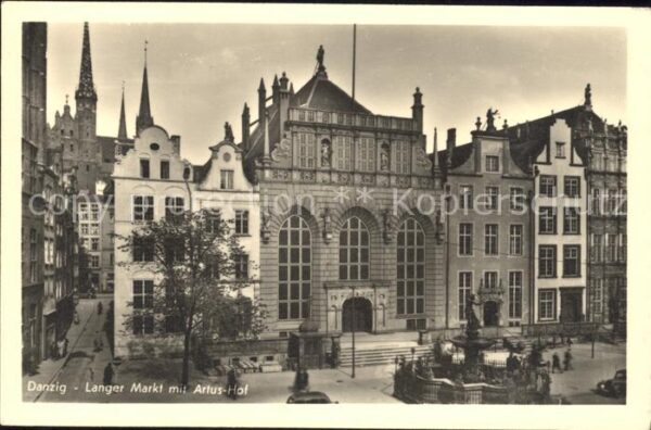 Danzig Westpreussen Langer Markt mit Artus Hof Brunnen