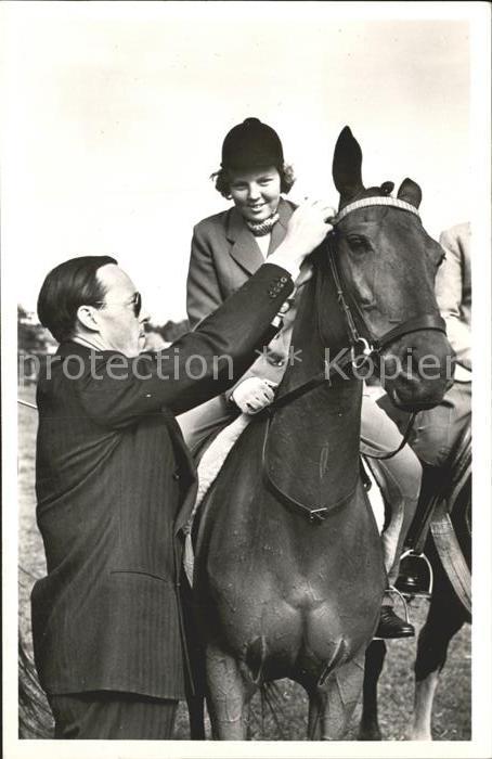 Adel Niederlande Prinz Bernhard Prinzessin Beatrix Pferd