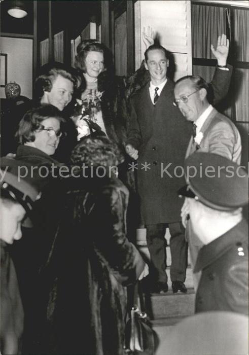 Adel Niederlande Prinzessinen Beatrix und Irene Prinz Be