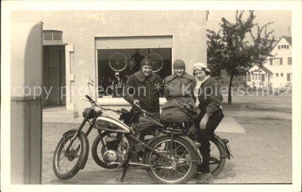 Motorrad Frauen Mann Foto