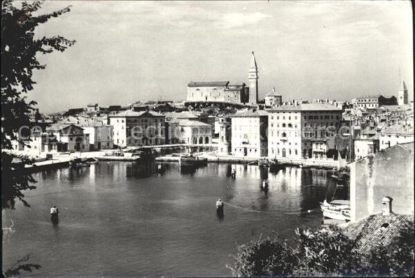 Piran Hafen Kirche