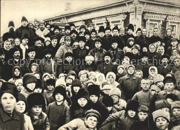 Politik Geschichte Lenin and Krupskaya among the peasants