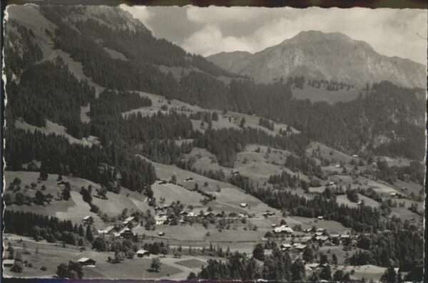 Oberwil Simmental Gesamtansicht
