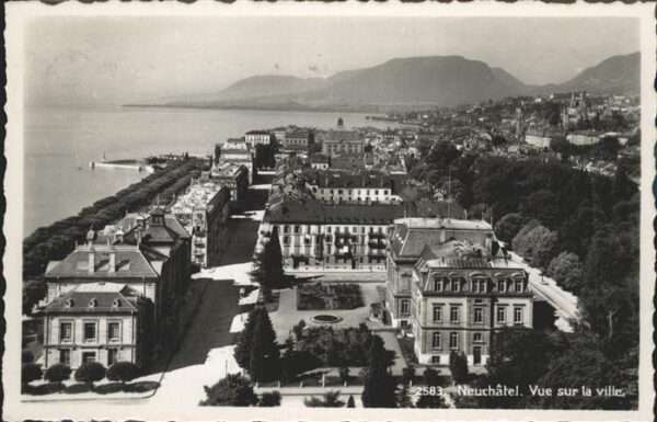 Neuchatel NE Vue sur la ville