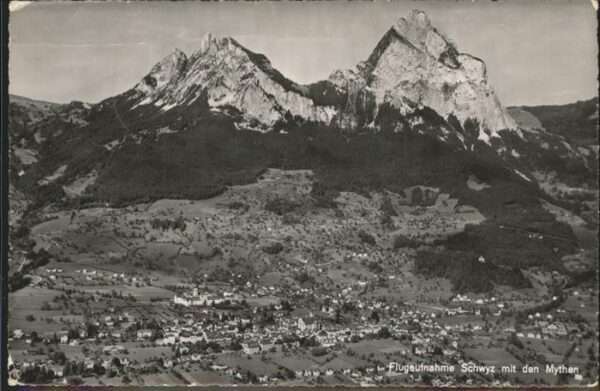 Schwyz Mythen Luftbild