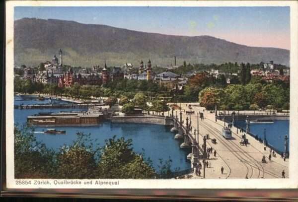 Zuerich Quaibrücke Alpenquai Strassenbahn Schif