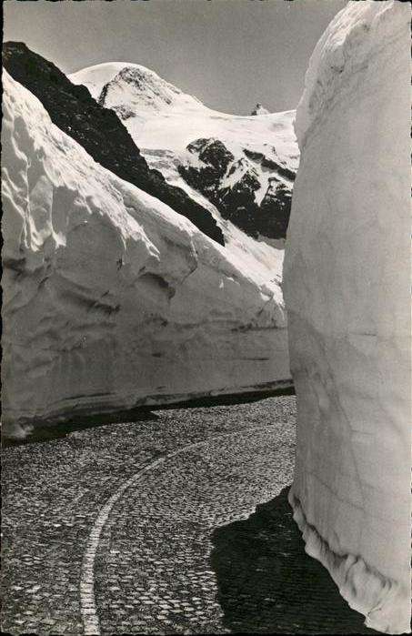 Sustenstrasse Hohe Schneewände