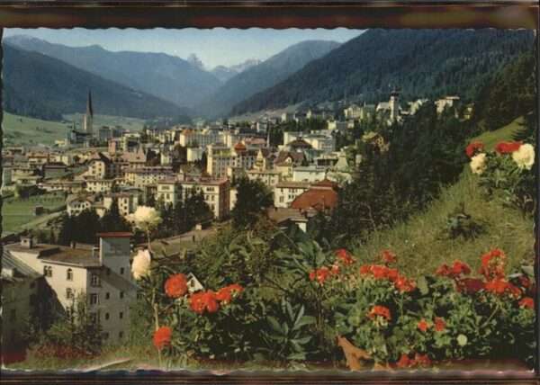 Davos GR Davos_Platz gegen Tinzenhorn und Piz Mi