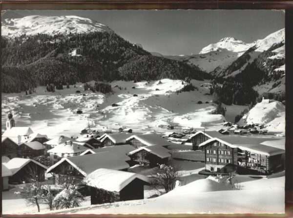 Brigels Teilansicht Graubünden