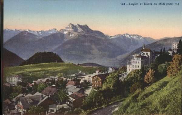 Leysin Vue partielle et Dent de Midi