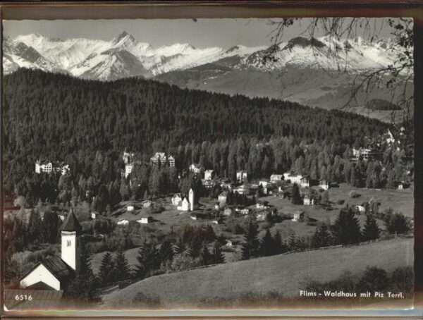 Flims Waldhaus Waldhaus mit Piz Terri