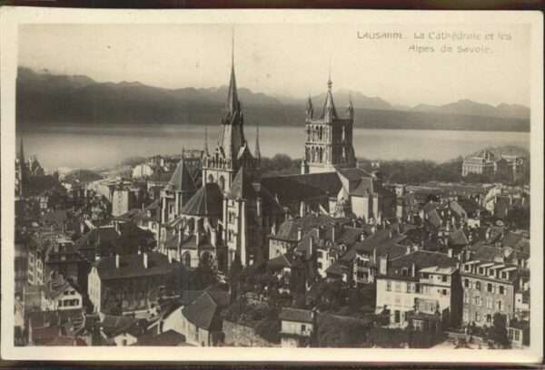 Lausanne VD Chateau et Cathedrale Lac Leman Alpes d