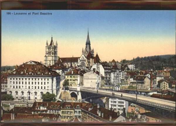 Lausanne VD Pont Bessieres et la Cathedrale