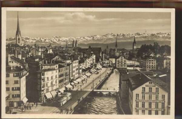 Zuerich Teilansicht Alpen Strassenbahn Brücke