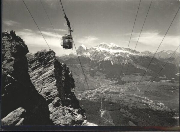 Seilbahn Cortina Falorie Tofane