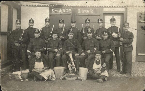 Zoll Grenze Douane Ortswache Trompete Gruppenfoto