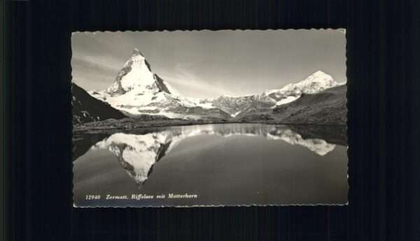 Zermatt VS Riffelsee mit Matterhorn