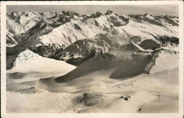 Parsenn Blick von der Weissfluh gegen Weissfluh