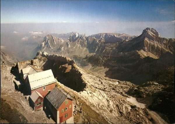 Saentis AR Berggasthaus mit Alpenpanorama
