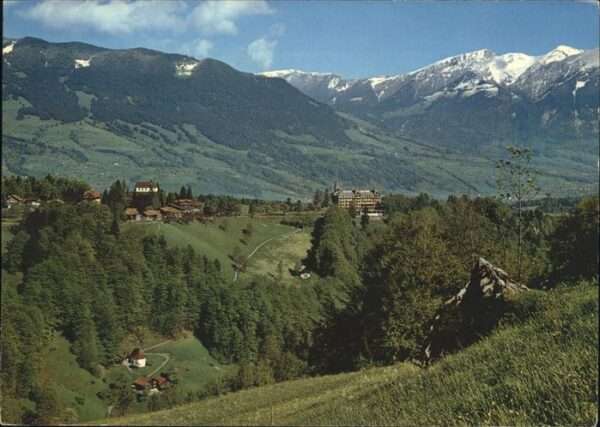 Flueeli-Ranft Ortsansicht mit Pilatus