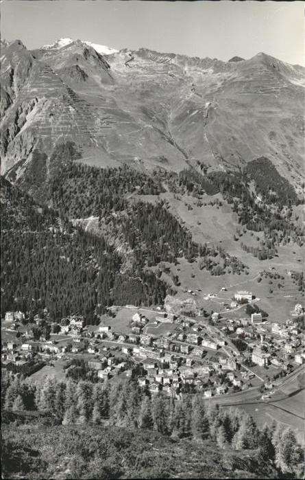 Davos GR mit Parsennbahn Weissfluhjoch und Weiss