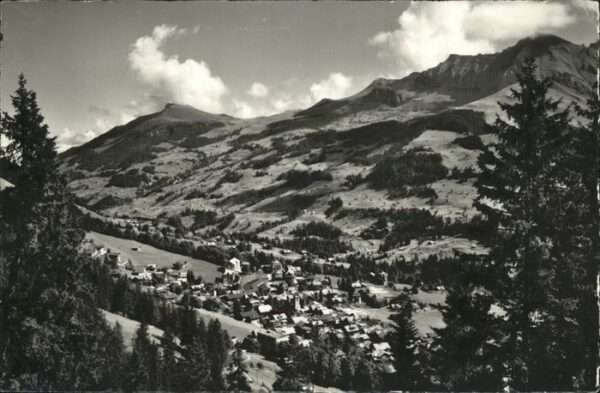 Adelboden mit Blick auf Elsighorn Bonderspitz