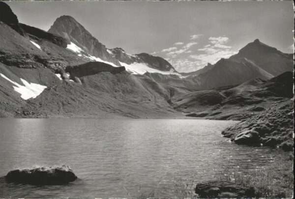 Lenk Simmental Fluhsee mit Gletscherhorn Weisshorn und