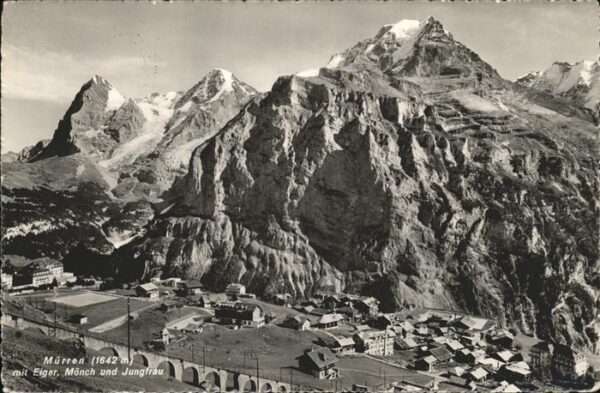 Muerren BE Panorama mit Eiger Mönch und Jungfrau B