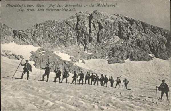 Wandern Oberstdorf Schneefeld Mädelgabel