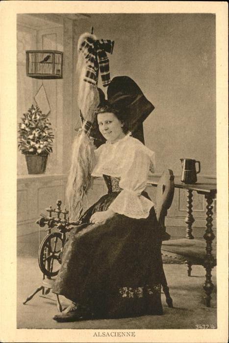 Spinnen Handwerk Tracht Elsass