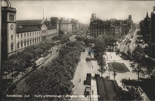 Barcelona Cataluna Plaza Universidad y Avenida Jose Antoni