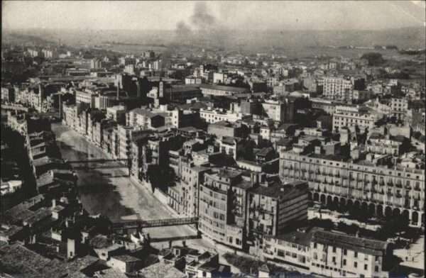 Gerona Panoramica sobre el rio Onar