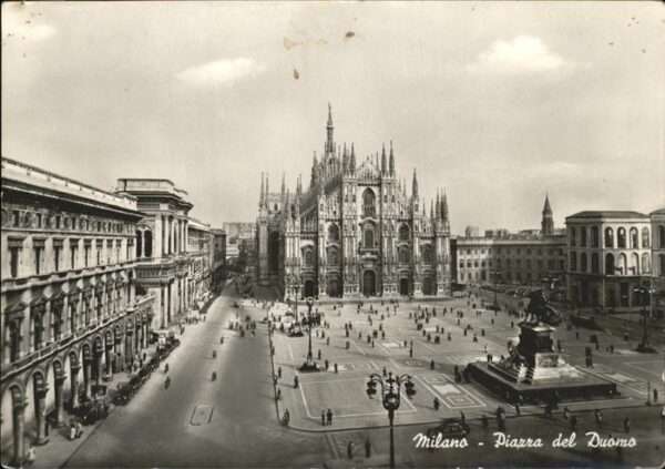 Milano Piazza del Duomo