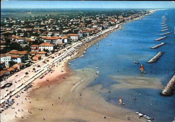 Bellaria Panorama dall aereo Le nuove scogliere