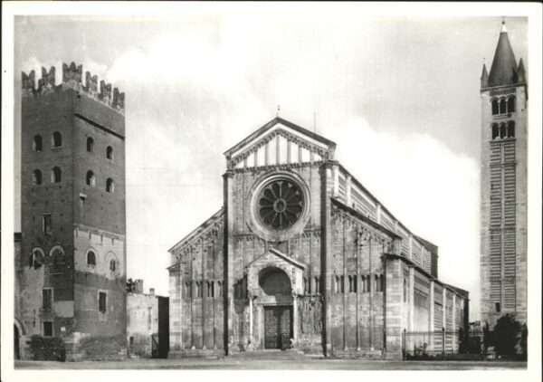Verona Veneto Basilica di S Zeno Maggiore Facciata